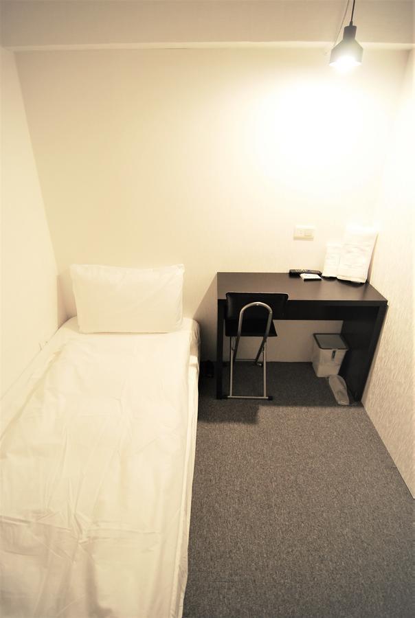 Standard Single Room,633095619:JPEG